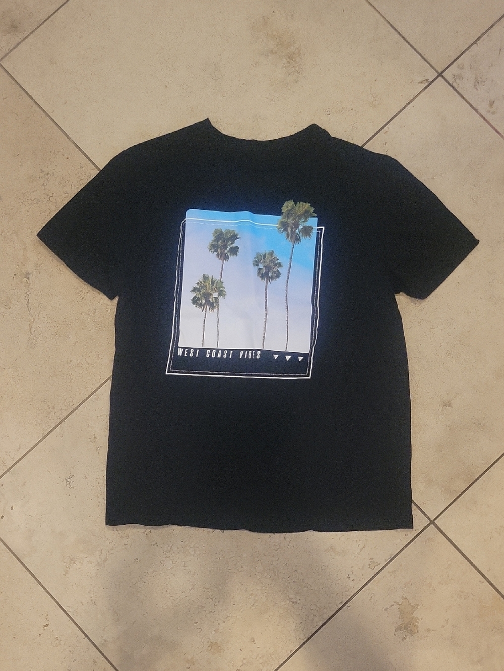 art class Black Kids Tee with Palm Tree Photo Print